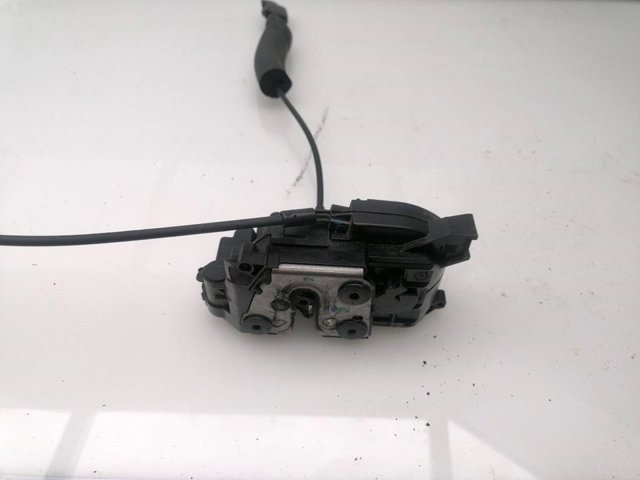 805020001R RENAULT Cerradura de puerta delantera derecha  en stock Gandía
