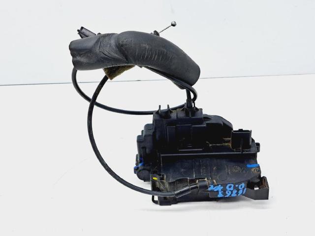 RENAULT 805020006R Cerradura de puerta delantera derecha  en stock Terrassa