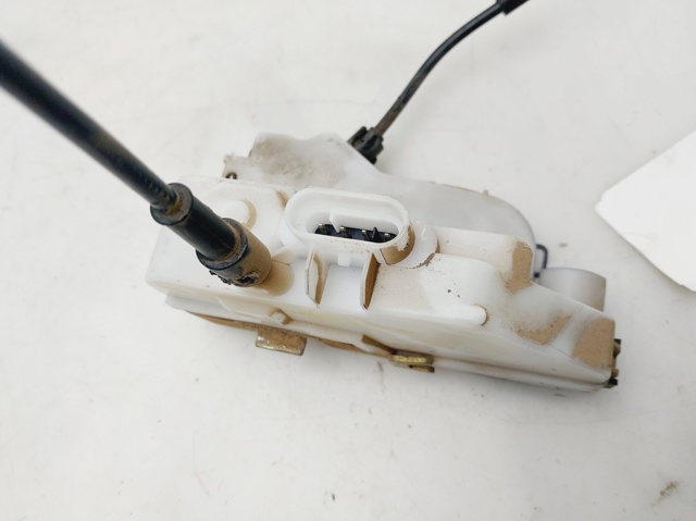 805020006R RENAULT Cerradura de puerta delantera derecha  disponible Vigo