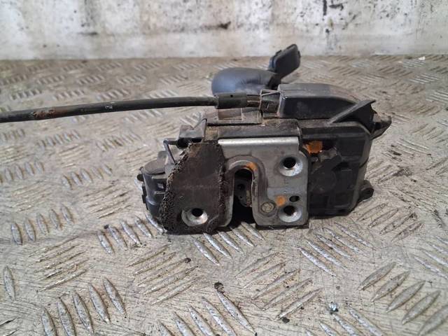 805020006R RENAULT Cerradura de puerta delantera derecha  en stock Gandía