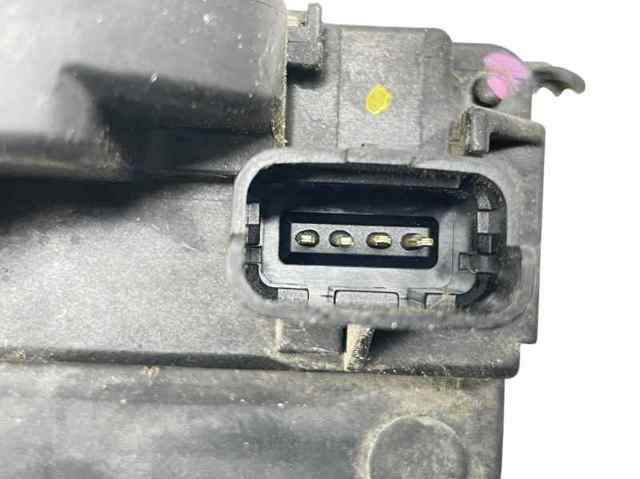 805020006R Cerradura de puerta delantera derecha  comprar en Pontevedra