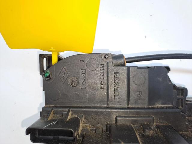 805022622R Cerradura de puerta delantera derecha  en stock Granada