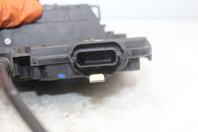 805022764R RENAULT Cerradura de puerta delantera derecha  comprar en Oviedo
