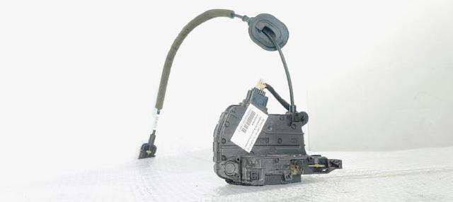 805022764R RENAULT Cerradura de puerta delantera derecha  en stock Córdoba