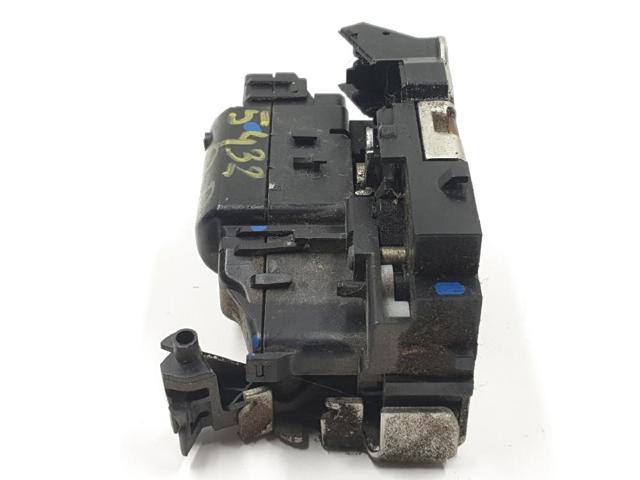 805025267R Cerradura de puerta delantera derecha  comprar en Pontevedra