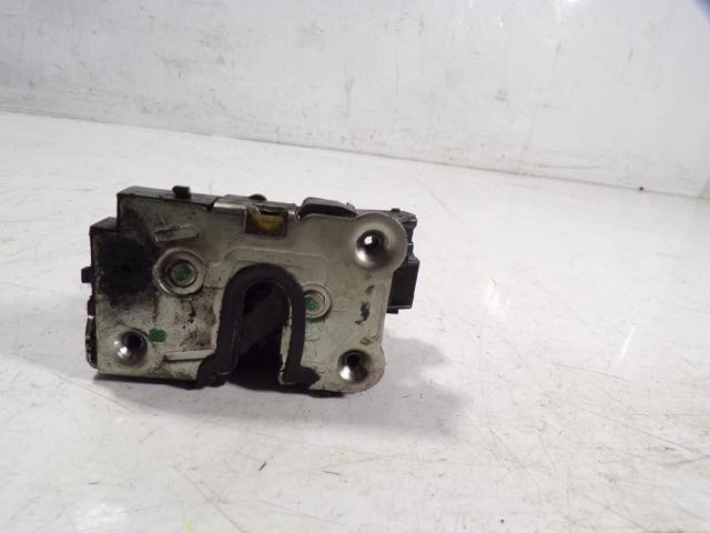 RENAULT 805025267R Cerradura de puerta delantera derecha  disponible España