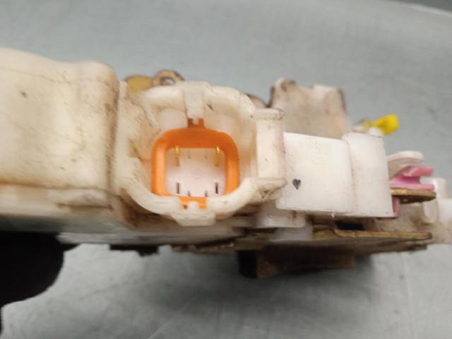 805025P010 NISSAN Cerradura de puerta delantera derecha comprar Madrid