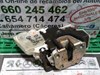 Cerradura de puerta delantera derecha 805025P01A NISSAN