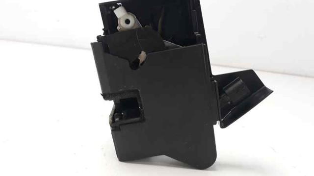 805026816R Cerradura de puerta delantera derecha  en stock Castellón