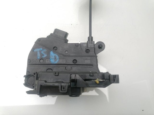 805027072R RENAULT Cerradura de la puerta trasera derecha  en stock Huelva