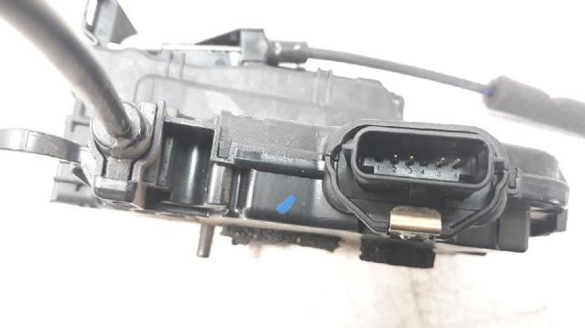 RENAULT 805027072R Cerradura de la puerta trasera derecha  disponible Valladolid