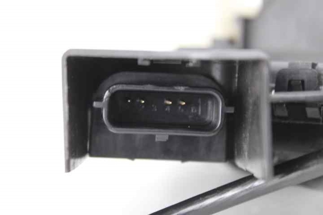 RENAULT 805032236R Cerradura comprar Barcelona