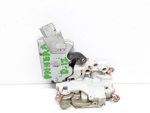 805032F010 NISSAN Cerradura de puerta delantera izquierda  disponible Vigo