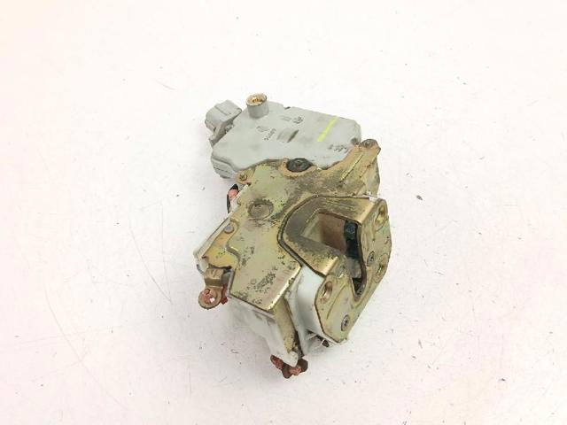 805032F010 Cerradura de puerta delantera izquierda  comprar en Reus