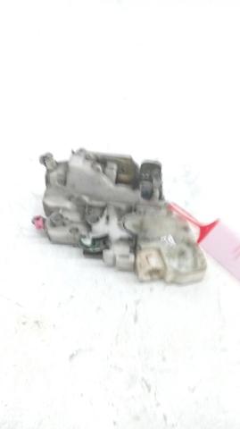 Comprar Cerradura de puerta delantera izquierda Nissan Pathfinder R50 a bajo precio