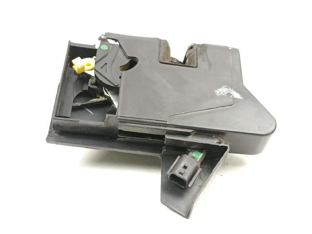 805039362R Cerradura de puerta delantera izquierda  disponible Utrera