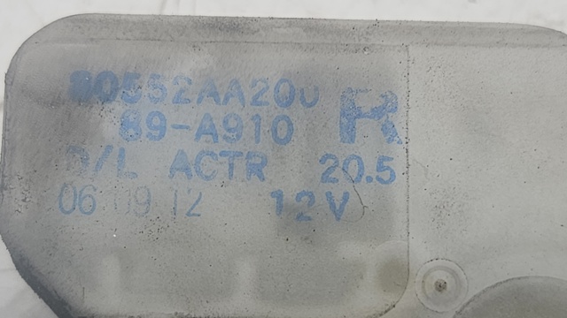80552AA200 NISSAN Motor de apertura/cierre de cerradura de puerta delantera derecha comprar Alcalá