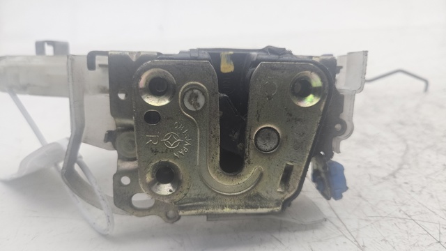 NISSAN 80552AA200 Motor de apertura/cierre de cerradura de puerta delantera derecha  disponible Valladolid