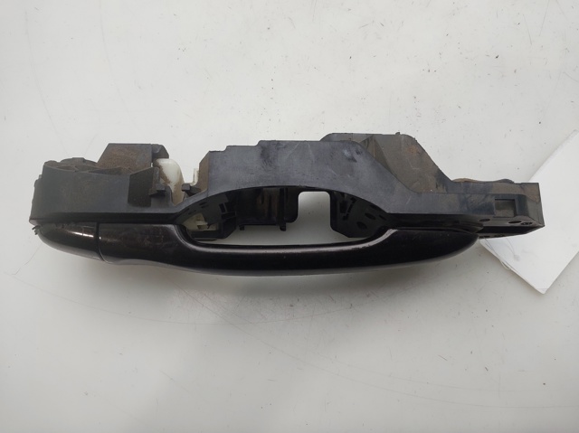 806060041R Soporte de manija exterior de puerta delantera derecha comprar Sevilla