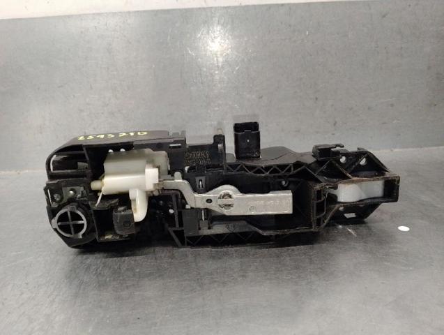 RENAULT 806060042R Soporte de manija exterior de puerta delantera derecha  disponible España