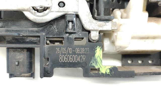 RENAULT 806060042R Soporte de manija exterior de puerta delantera derecha  en stock Valencia