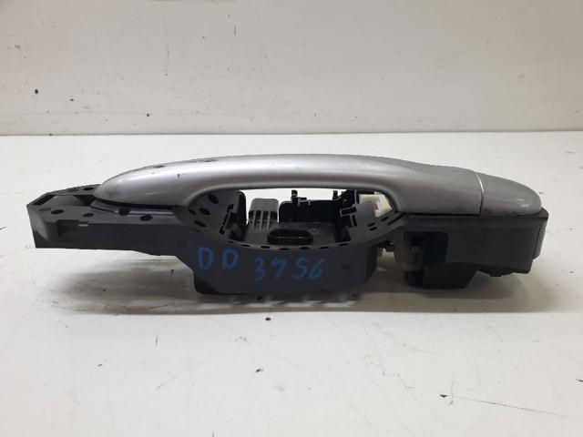 RENAULT 806060042R Soporte de manija exterior de puerta delantera derecha  en stock Terrassa