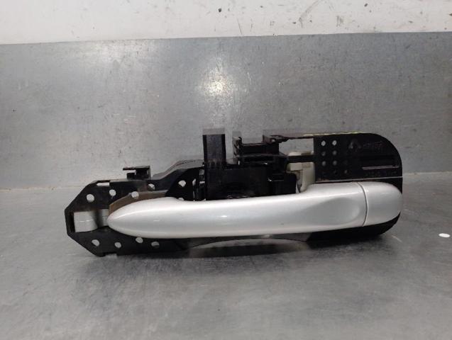 806060042R RENAULT Soporte de manija exterior de puerta delantera derecha  disponible Ourense