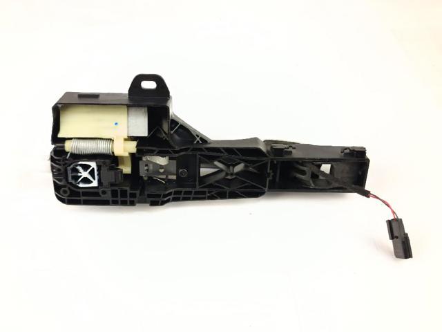806068026R Soporte de manija exterior de puerta derecha  comprar en Pontevedra