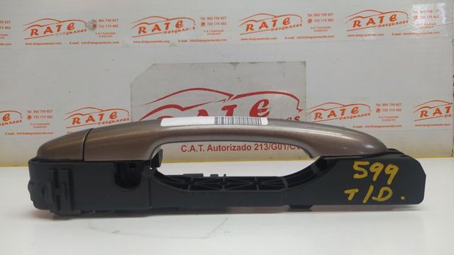 NISSAN 80610AV600 Soporte de manija exterior de puerta delantera derecha  en stock Salamanca