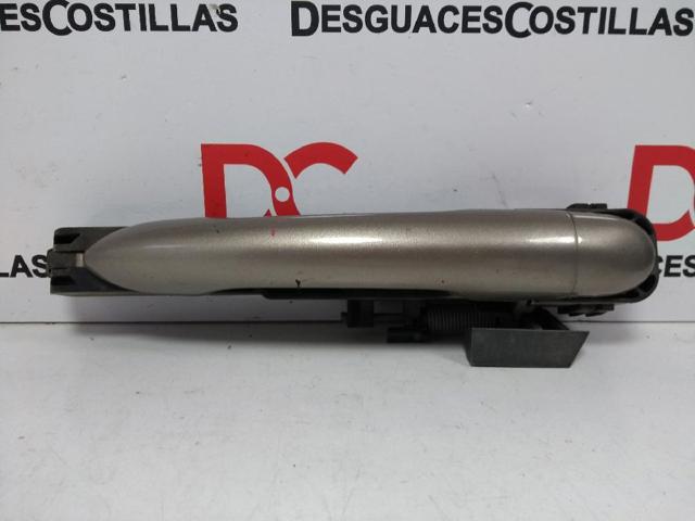 80610AV600 Soporte de manija exterior de puerta delantera derecha  comprar en Zaragoza