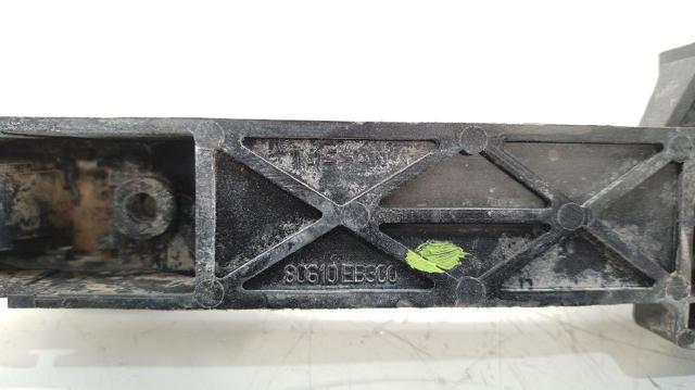 80610EB300 NISSAN Soporte de manija exterior de puerta delantera derecha comprar Alcalá