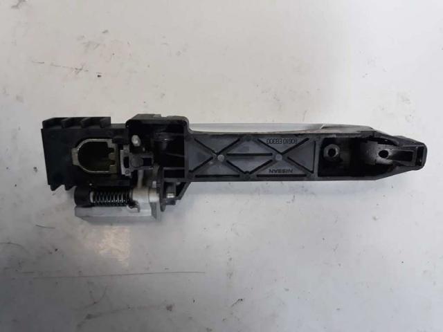 80610EB300 NISSAN Soporte de manija exterior de puerta delantera derecha comprar Madrid