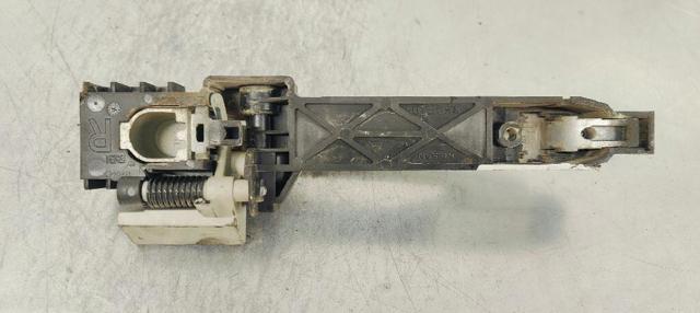 80610EB300 Soporte de manija exterior de puerta delantera derecha  comprar en Zaragoza