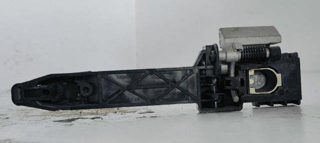 80610EB30B Soporte de manija exterior de puerta delantera derecha  en stock Castellón