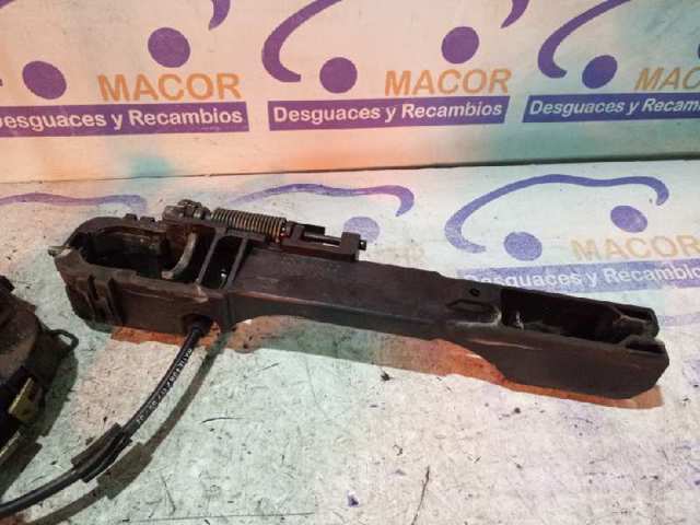 80611AV600 Soporte de manija exterior de puerta delantera izquierda comprar Almería