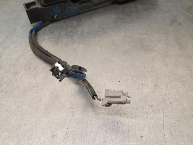 80611EB300 Soporte de manija exterior de puerta delantera izquierda  comprar en Reus
