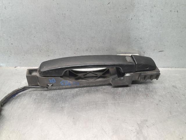 80611EB300 Soporte de manija exterior de puerta delantera izquierda  en stock Granada