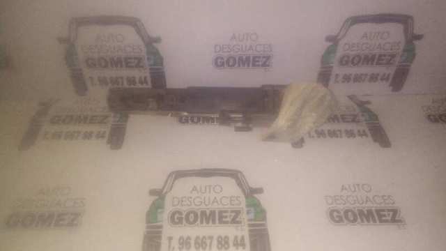 80642AV600 Soporte de manija exterior de puerta delantera derecha  en stock Granada