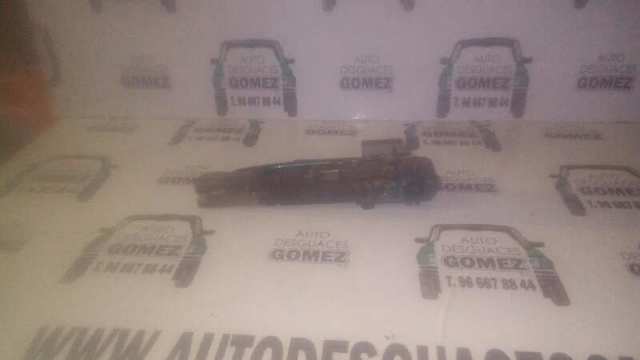 80642AV600 NISSAN Soporte de manija exterior de puerta delantera derecha  en stock Huelva