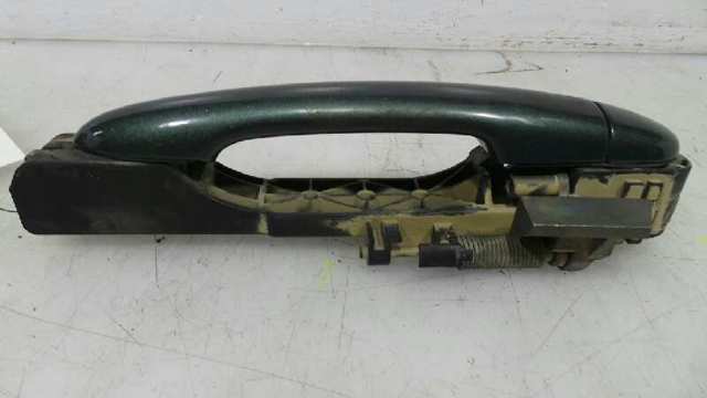 80642AV600 NISSAN Soporte de manija exterior de puerta delantera derecha comprar Alcalá