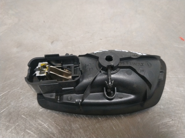 806700005R Renault (RVI)