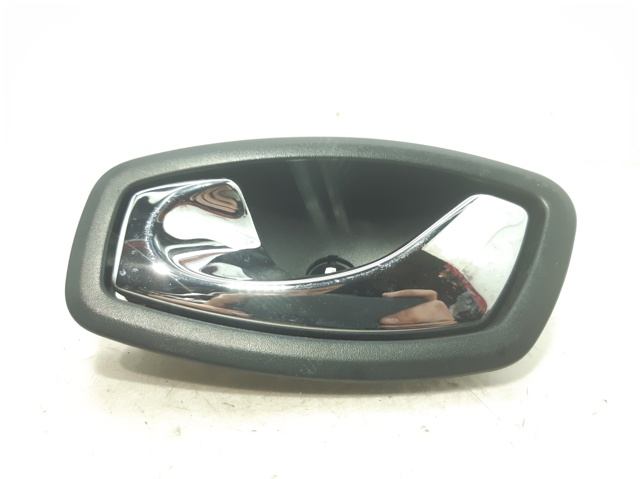 806700006R Manija interior de puerta delantera izquierda  disponible Burgos