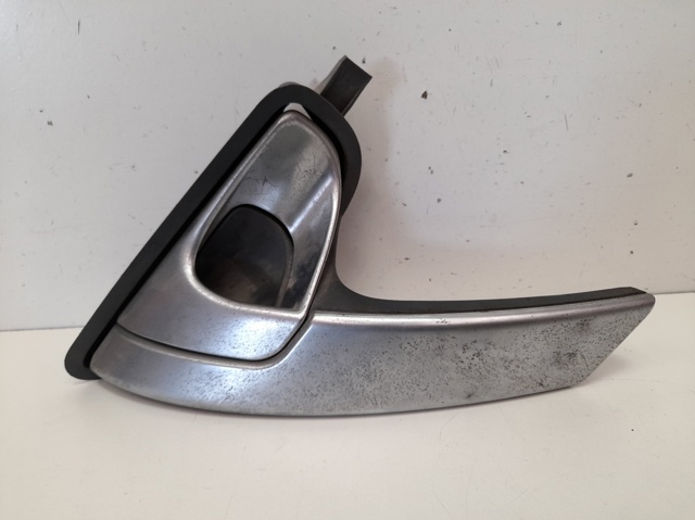 80670AV600 Nissan/Infiniti