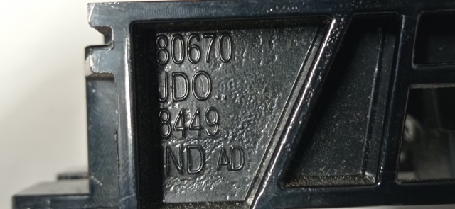 80670JD00E Manija interior de puerta delantera derecha  comprar en Pontevedra