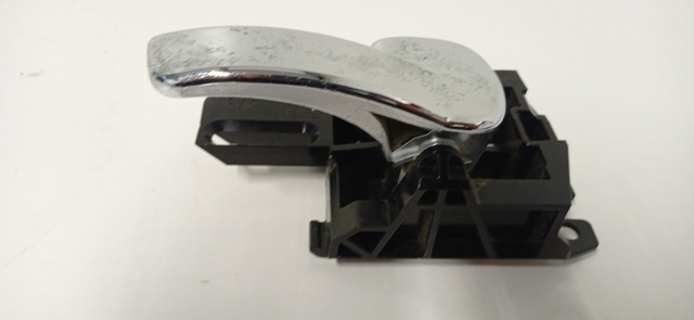 NISSAN 80670JD00E Manija interior de puerta delantera derecha  comprar en Ponferrada