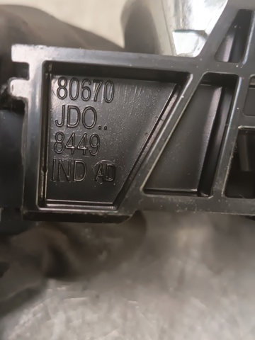 Manija interior de puerta delantera derecha 80670JD08449 NISSAN