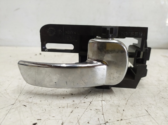 80670JD08449 NISSAN Manija interior de puerta delantera derecha comprar Bilbao