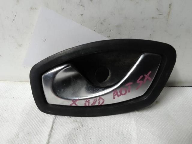 806710001R Manija interior de puerta delantera izquierda comprar Sevilla