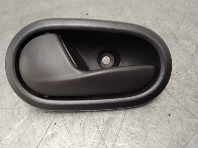 806717698R Renault (RVI)