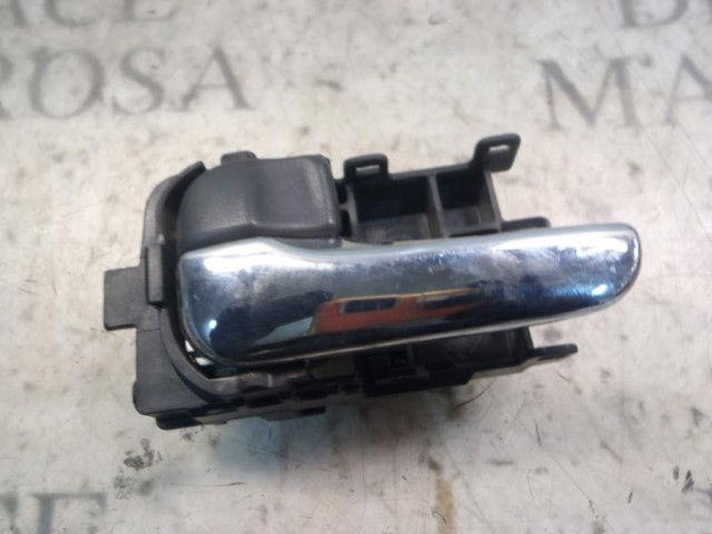 806718H602 NISSAN Manija interior izquierda delantera/trasera de puerta  en stock Huelva